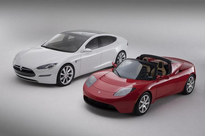 Det begynte med Tesla Roadster. Pengene fra prosjektet brukte Musk på utvikling av Model S. Foto: Tesla