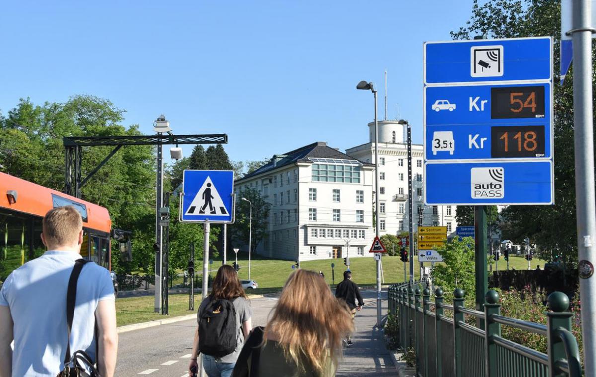 Forsinkelser på nye bomstasjoner i Bergen og Oslo