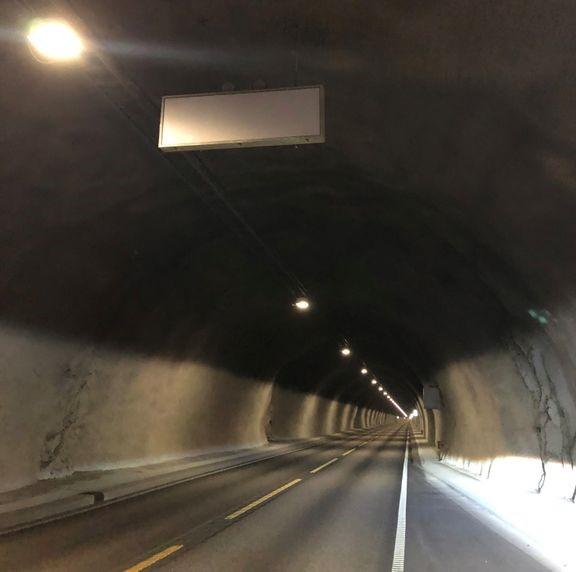 Statens vegvesen har i høst tatt tre grep for å gjøre denne tunnelen enda mer trafikksikker