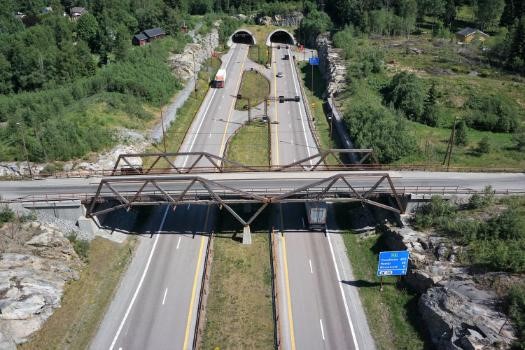 Åpner for modulvogntog på omkjøringsvei for nattestenging E6 Eidsvoll
