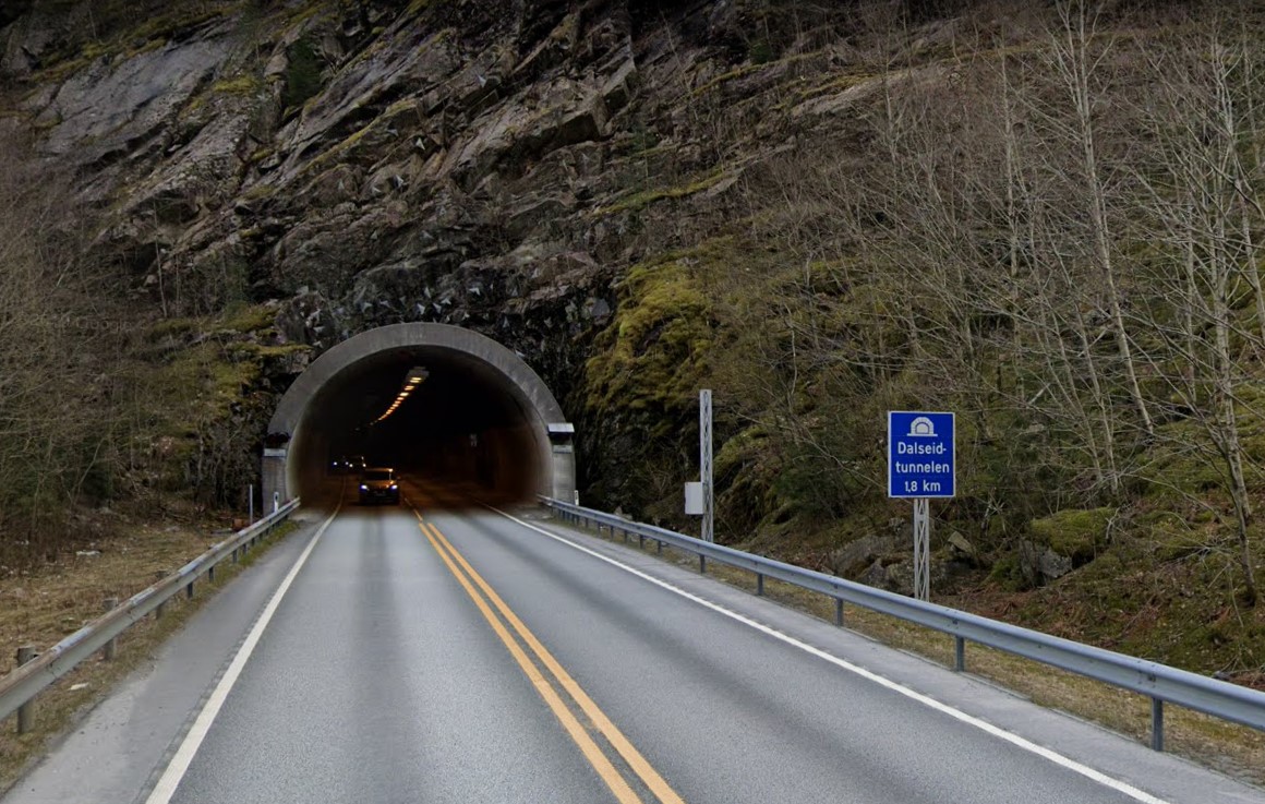 Nattestenger tunneler på E16 mellom Bergen og Voss  