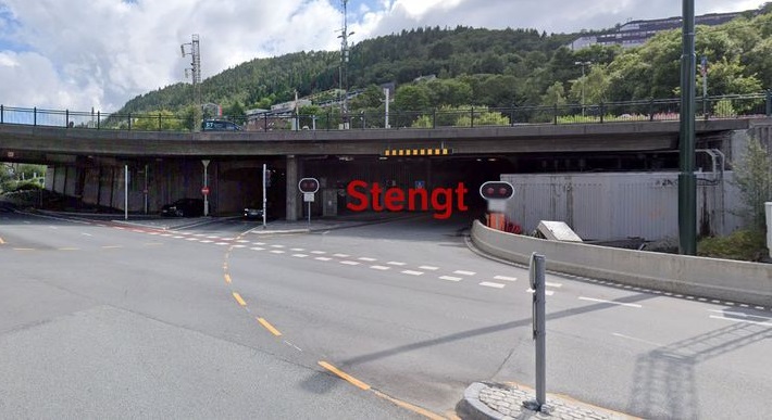Stenger rampe inn i Damsgårdtunnelen i fire uker