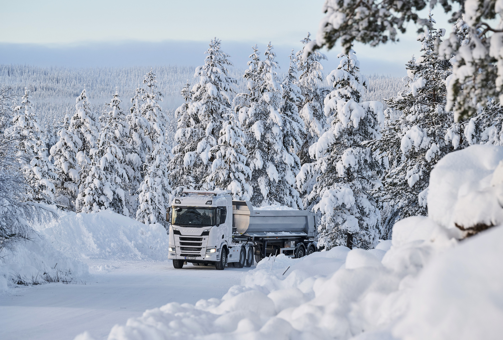 Scania gjenerobret ledelsen i lastebilmarkedet 2024  