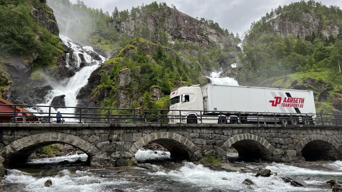 Hvit Scania Hvit Scania