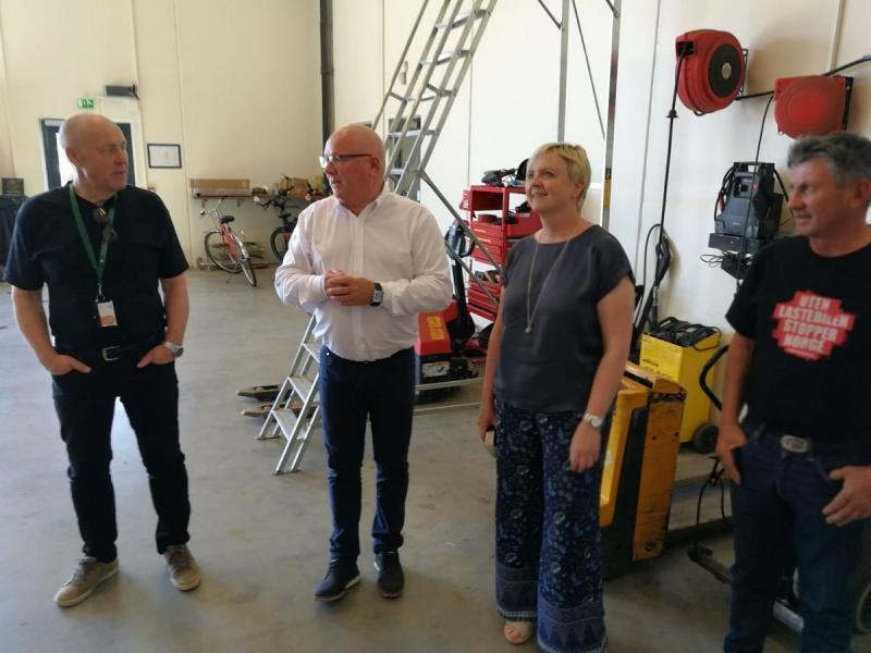 Arne Bergsvåg, Kjell Haugland, Solveig E. Tengesdal og Leif Egeland