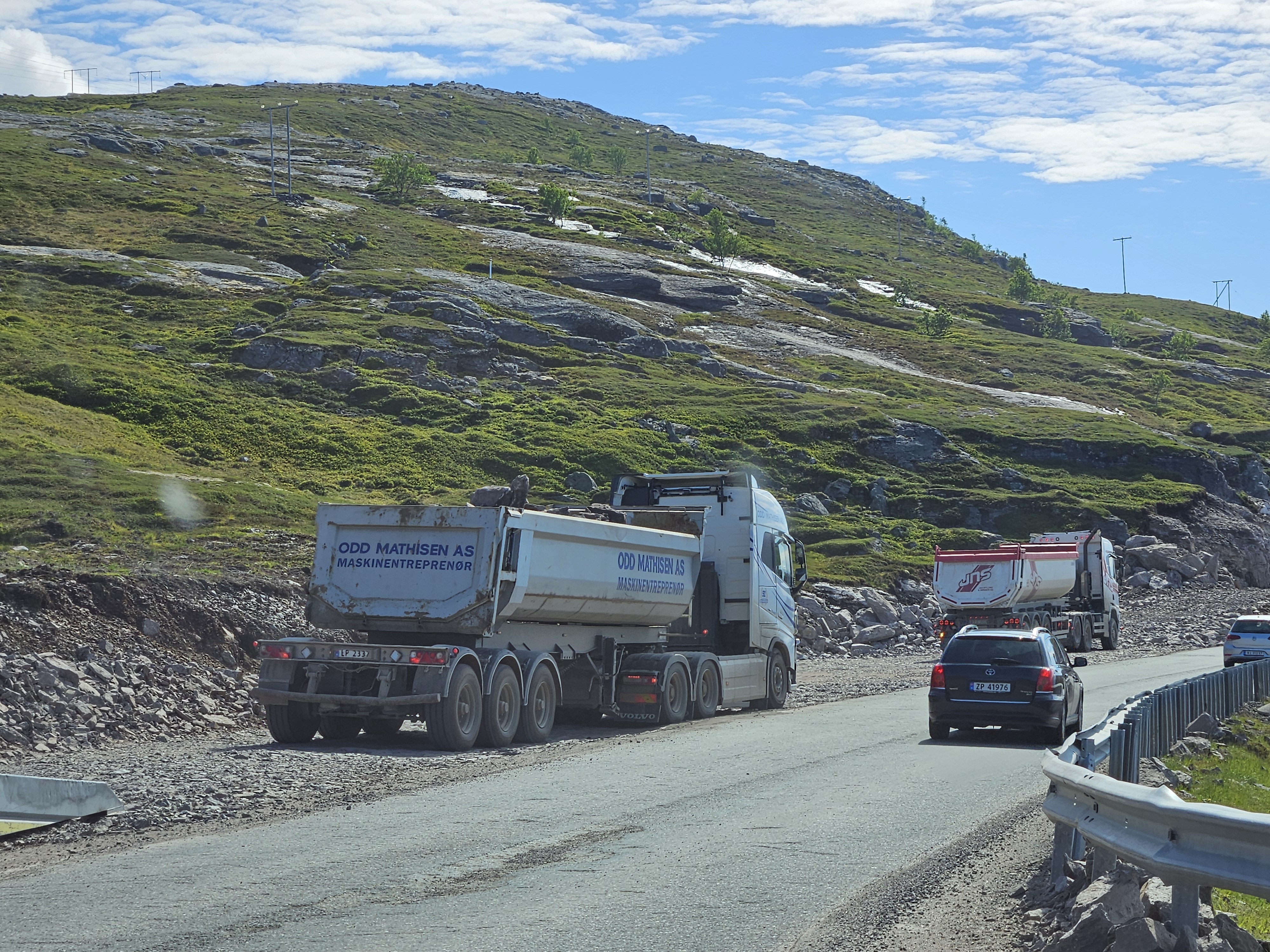 Mollstrand-Grøtnes på RV 94 til Hammerfest er i full drift 
