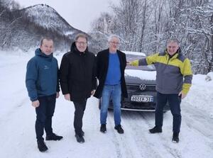 Fra befaring av Olderdalen-Langslett  med leder av transportkomitéen Sigbjørn Gjelsvik og medlem i komiteen Geir Iversen og lokale sentepartifolk.  