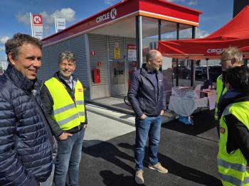 Fra åpningen av stasjonen