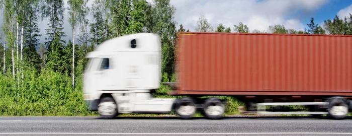 ØKER: Godstransporten på veg har økt med over 3.000 tonnkilometer siden 2009. Foto: Colourbox