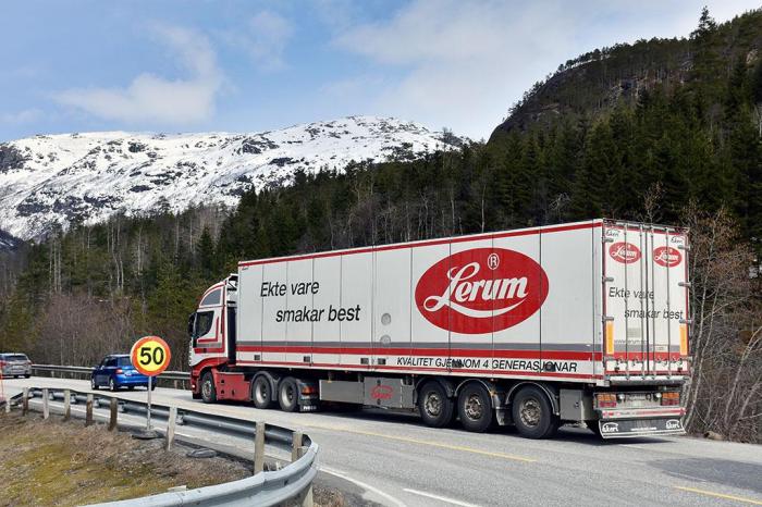 Jarle Målsnes kjører fast for Lerum og ferdes ukentlig på strekningen Bergen-Voss. Foto: Stein Inge Stølen