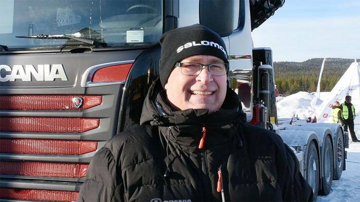 Direktør for kommunikasjon og branding i Scania, John Lauvstad, kan bare melde om positive erfaringer ved bruk av HVO under vinterarrangementet. Foto: Stein Inge Stølen