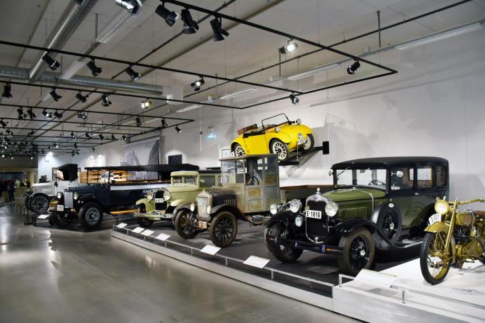 Samlingen på Norsk kjøretøyhistorisk museum maler et spennende bilde av motorhistorien, som allerede før 2. verdenskrig var svært allsidig og kreativ. Foto: Stein Inge Stølen