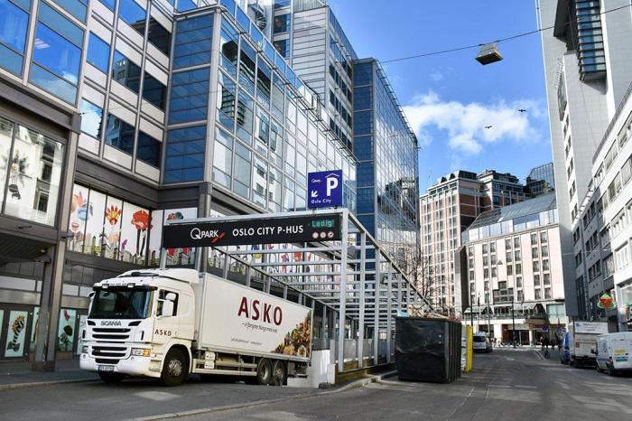 Hvordan ville vareutvalget på Oslo City sett ut, hvis ikke lastebilen kom med påfyll hver morgen? Foto: Stein Inge Stølen
