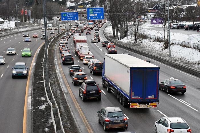 Potensialet for å redusere rushtidstrafikken er størst blant privatbilene, hvis en skal tro London-statistikken. Foto: Stein Inge Stølen