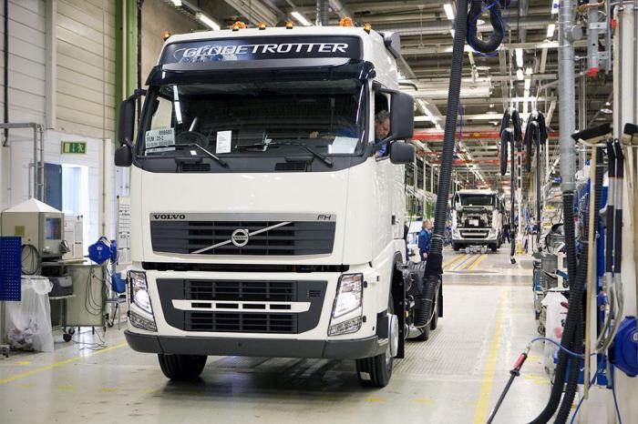 Alle lastebiler som ruller ut av fabrikkene i EU i dag, har Euro VI-teknologi. Foto: Volvo Trucks
