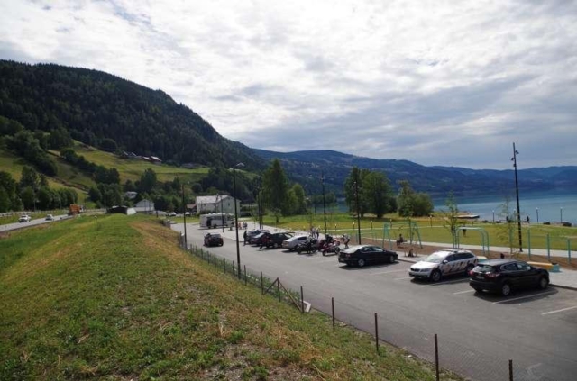 Stenger to rasteplasser