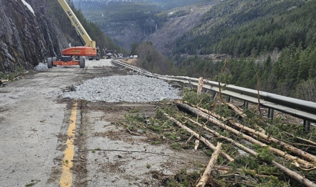 E6 i Gudbrandsdalen åpner i ett felt fredag formiddag