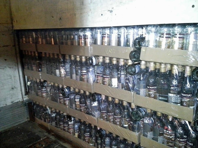 Veggen full av vodka