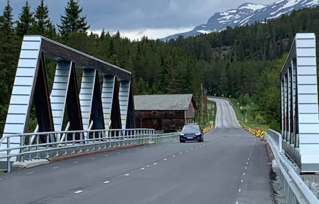 Tveit bru i Vang er stengt - dette er omkjøringsveiene