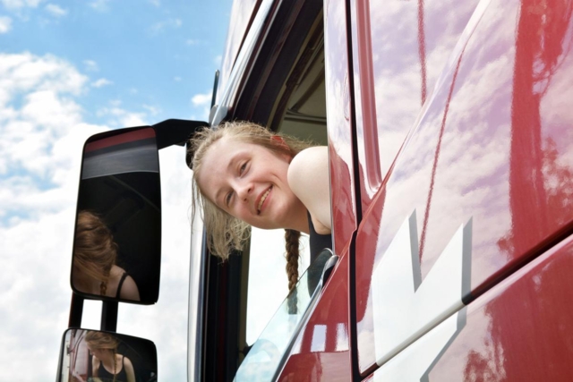 Vil du bli lastebilsjåfør? Husk søknadsfristen for utdanning