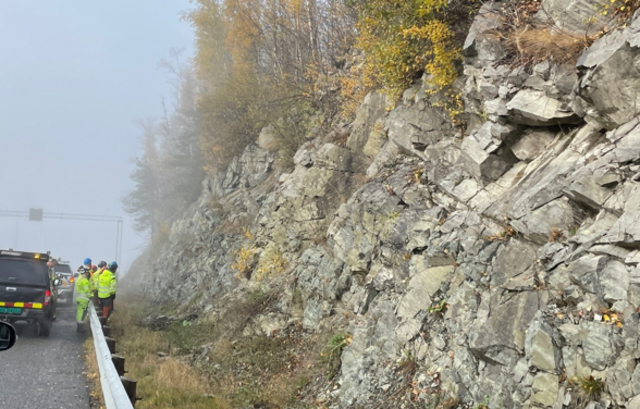 Starter rassikring langs E18 ved Liertoppen senter