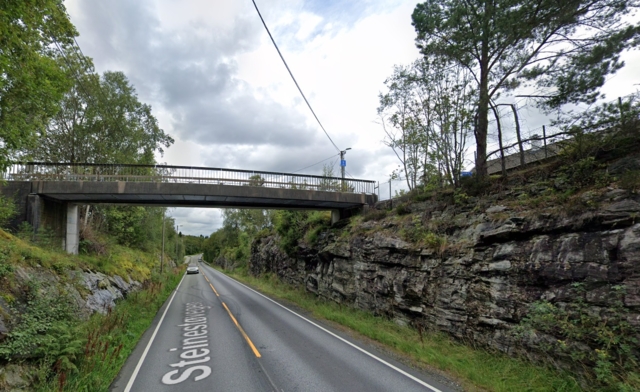 Syv gangbroer i Bergen er sårbare for påkjørsel 