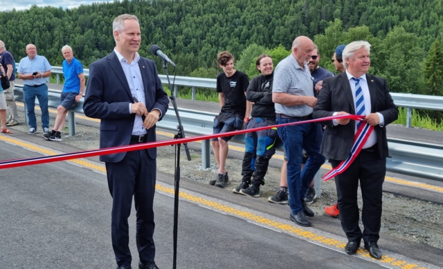 Veiåpning med kraftig bismak