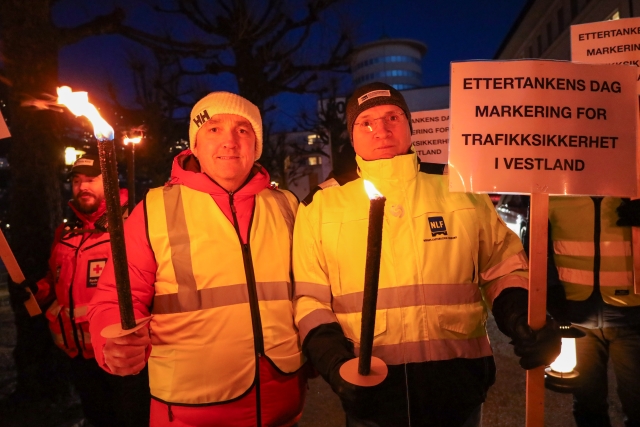 Fakkeltog gjennom Bergen sentrum til minne om trafikkofre