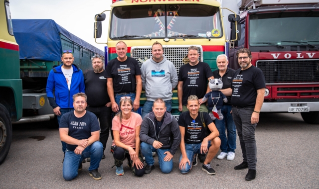 Veteraner på Tysklandstur for å glede kreftsyke unger