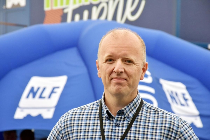 Per-Herman Pedersen i Statens vegvesens krimenhet bekrefter å ha mottatt tips i sakens anledning, som nå undersøkes nærmere. Foto: Stein Inge Stølen