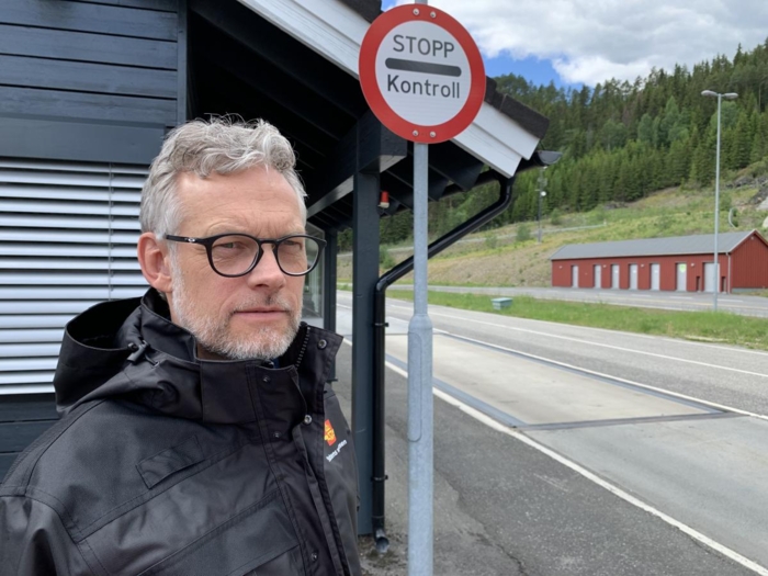 – Hovedregelen er fortsatt at fører til enhver tid må sørge for at kjøretøyet er riktig skodd for gjeldende føre, sier Kjetil Wigdel, leder for utekontroll i Statens vegvesen, Foto: Torstein Paulsen, Statens vegvesen