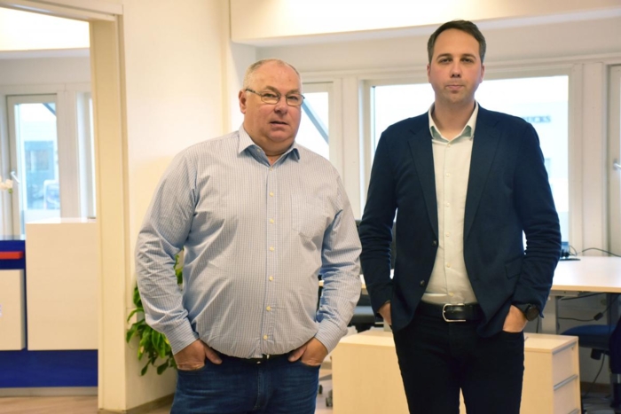 Daglig leder Terje Larssen og Vladas Stoncius Jr., hvorav sistnevnte er tidligere daglig leder og nåværende styreleder i Vlantana Norge.