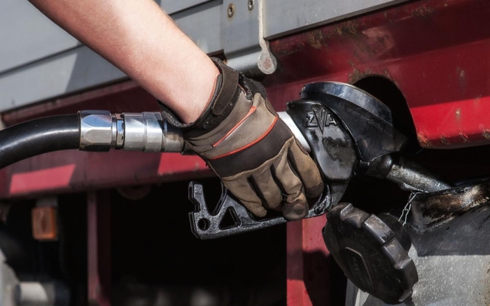 PRISØKNING: En avgiftsøkning på 44 øre ved nyttår har gitt høyere priser på diesel.