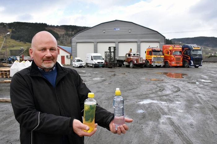 Mange lastebileiere bruker i dag 100 prosent HVO, som Lars-Tore Rogne i Voss. Men tilgangen og prisen er en utfordring. Foto: Stein Inge Stølen