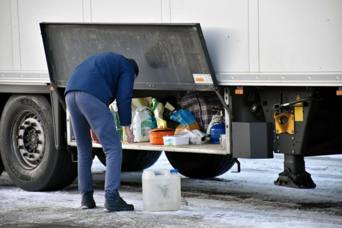 Sjåførene har med seg alt de trenger for å bo i ukevis og månedsvis på veien. Foto: Stein Inge Stølen