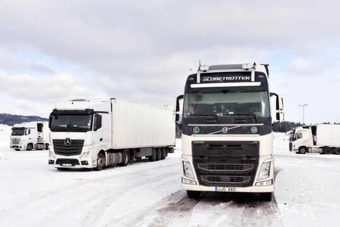 Offentlige døgnhvileplasser i Norge, Sverige og Finland benyttes som trallebytteterminaler for Girteka. Foto: Stein Inge Stølen