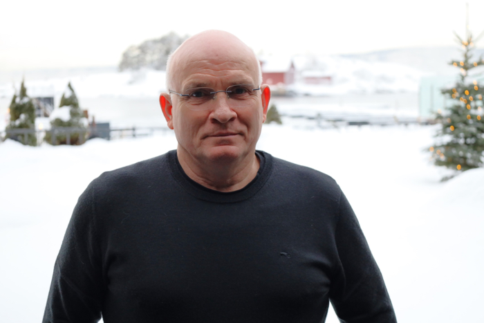 BEKYMRET: Regionsjef i NLF, Jan-Ove Halsøy synes det er helt uforståelig at store broprosjekter kan prioriteres før rassikring. – Jeg mister nattesøvnen av å tenke på alle som ferdes på de farlige veiene på Vestlandet, der de er helt avhengige av flaks for å komme uskadet hjem, forteller Halsøy.  Foto Elisabeth Nodland 