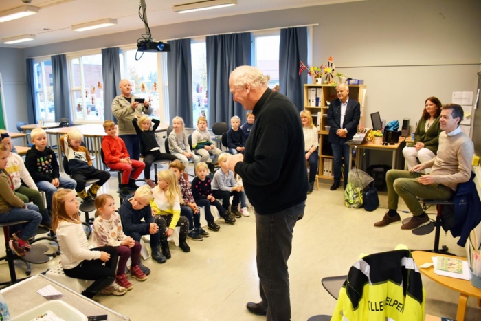 Venner på veien-undervisning i klasserommet. Foto: Stein Inge Stølen