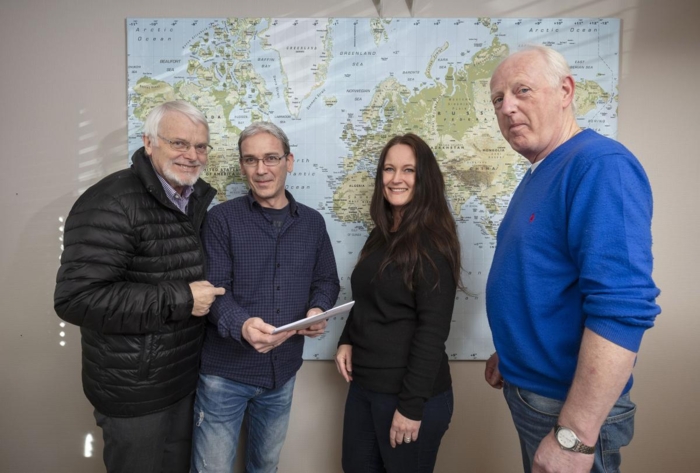 De har hele Europa som sitt nedslagsfelt. Fra venstre ser vi daglig leder Magne Årvik, Viggo Nilsen, Cathrine Henriksen og Kai Jubskås. Foto: Werner Juvik