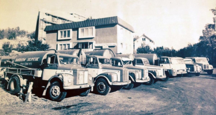 Selskapet drives fra et familiehus på Haslum som sto klart i 1962. Frem til da bodde familien i ei gammel tyskerbrakke på tomta. Foto: Privat