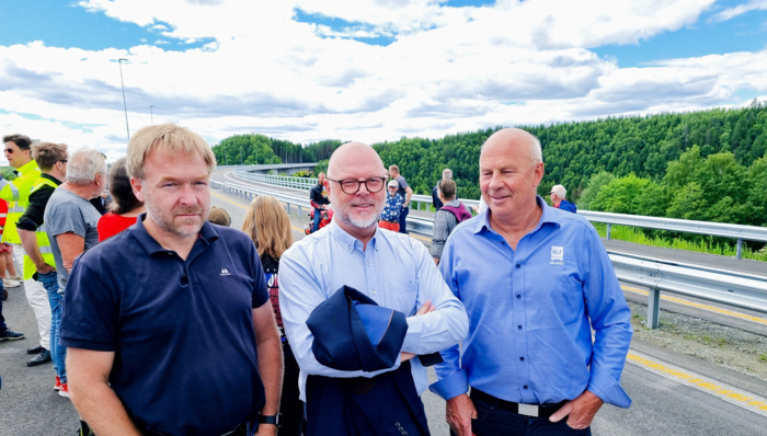 Flere NLFere var til stede under åpningen. Fra venstre: Per Einar Warloff Sand, Roy Wetterstad og Odd Haakenstad