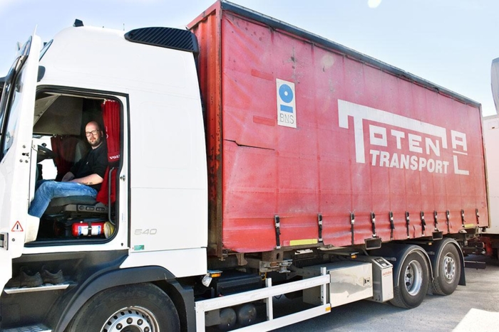 Kenneth tror stadig flere vil velge modulvogntog i fremtiden. Foto: Stein Inge Stølen