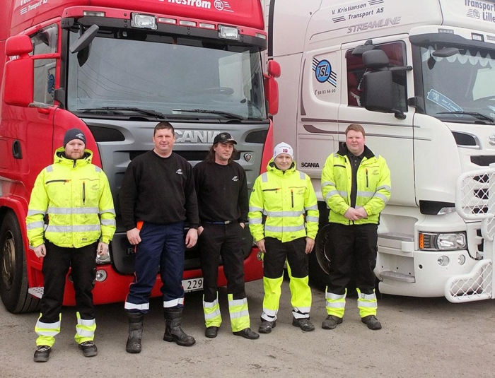 Sjåførene hos V. Kristiansen Transport AS er fornøyde med KMV. Fra venstre finner vi Linus Strömberg, Sándor Kovács, Roine Kont, Arnt J. Leander og daglig leder Vebjørn Kristiansen. Foto: Jan Harry Svendsen