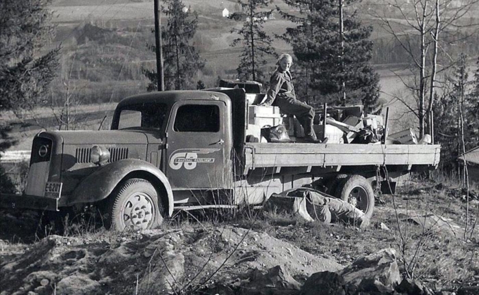 Det ble nok mer fart i sakene når Litra satset på forbrenningsmotor fremfor elektrisk drift. Foto: Litra AS