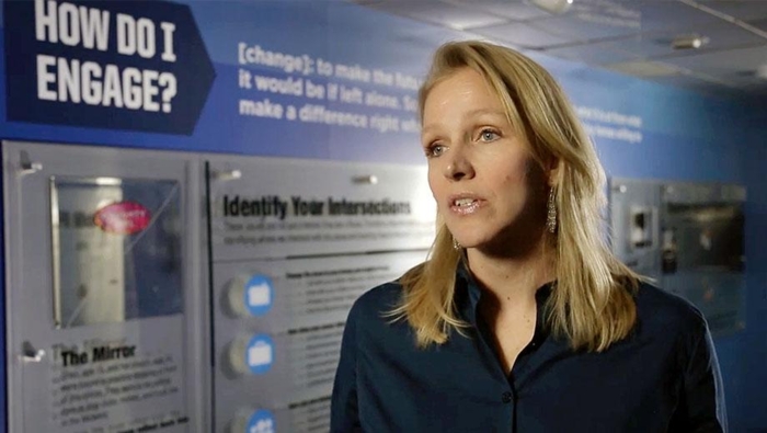 Kendis Parkis ser på lastebilsjåførene som en viktig ressurs i kampen mot menneskesmugling. Foto: Skjermdump, Truckers Against Trafficking